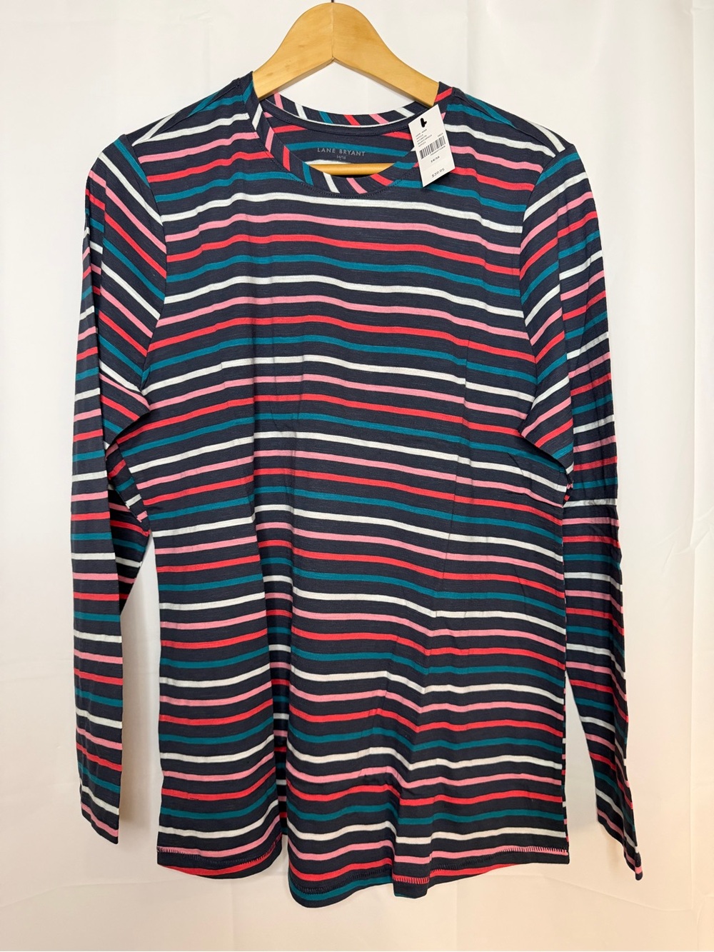 Lane Bryant crew neck long sleeve T shirt women’s plus size 14/16 NWT